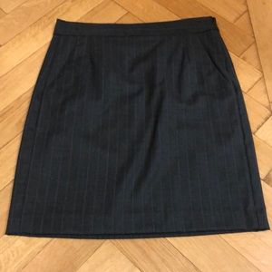 Theory pencil skirt (size 4)